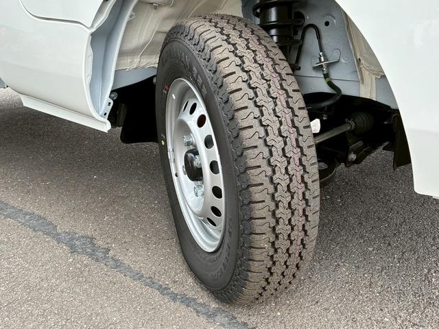 1301132A30260605W00111.jpg