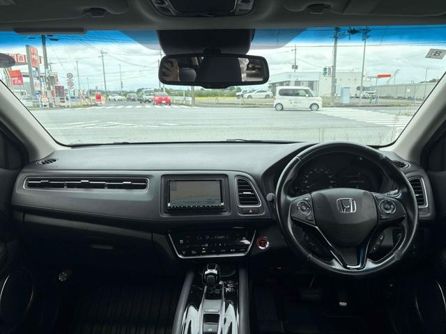 0404447A30260910W00201.jpg