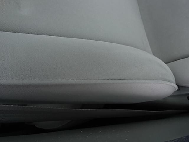 0400957A30260912W00113.jpg