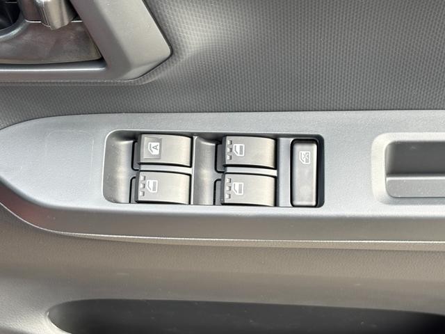 0710025A30261025W01611.jpg