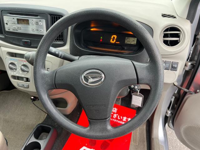 0506633A30260606W00316.jpg
