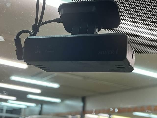 0402844A20260913D00117.jpg