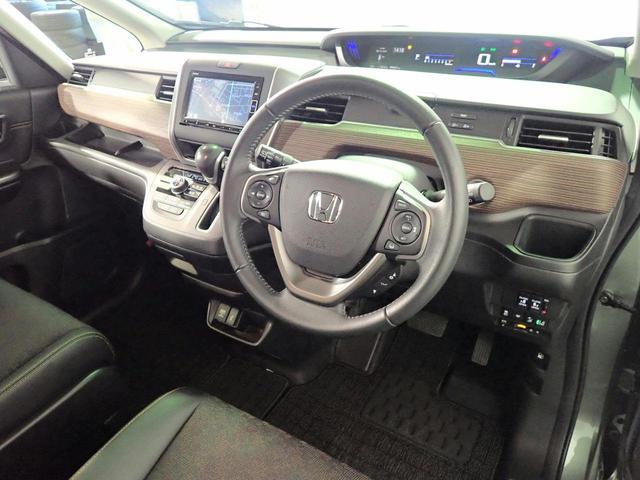 0201190A30260312W00216.jpg