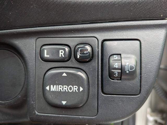 0541751A30260910W00907.jpg
