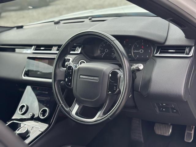 0404225A30260919W00119.jpg