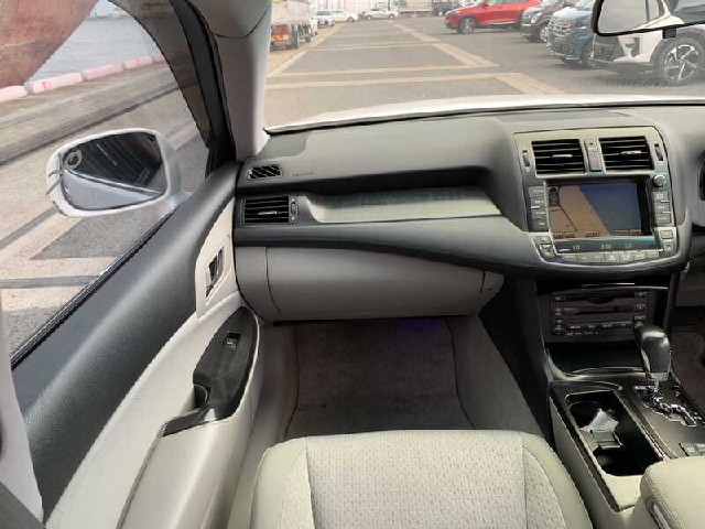 QY9ZR590cJ2MXHKH_image_32.jpg