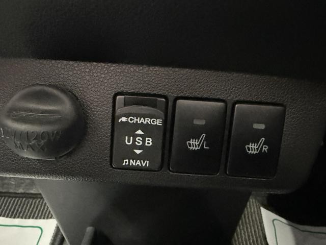 0300353A30260830W00105.jpg
