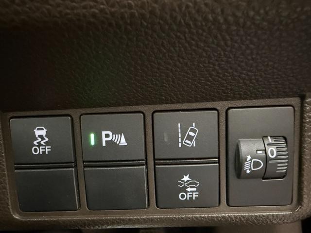 0300353A30260911W00408.jpg