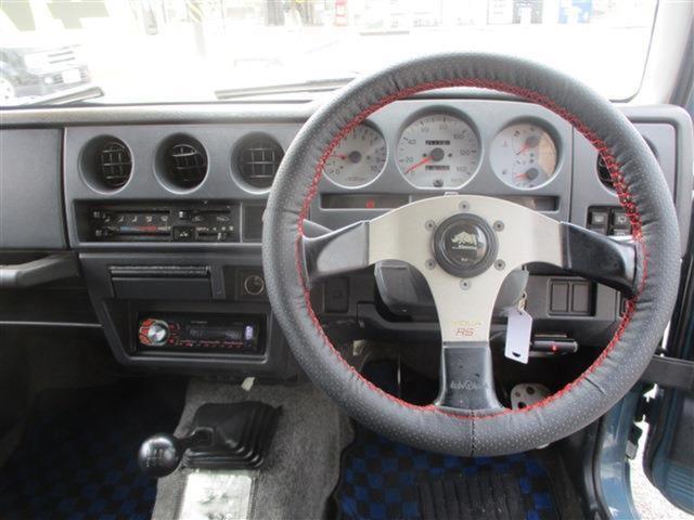 0510859A30260611W02714.jpg