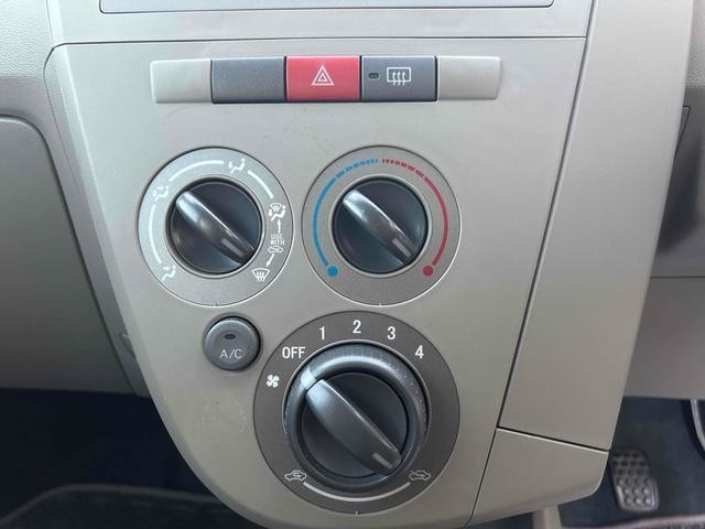 0904312A30260926W00104.jpg