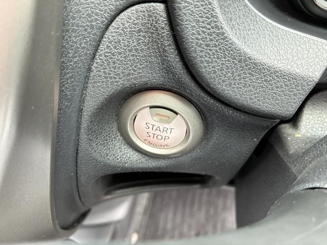 0901635A30260703W00107.jpg