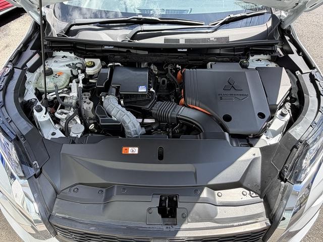 0540253A30260607W00218.jpg