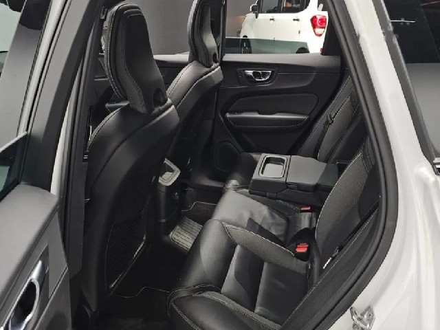 3b47e26e855d44016be5cf6977fca2a3.jpeg