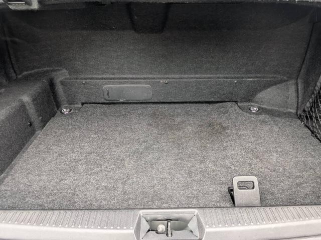 0541751A30260914W00817.jpg