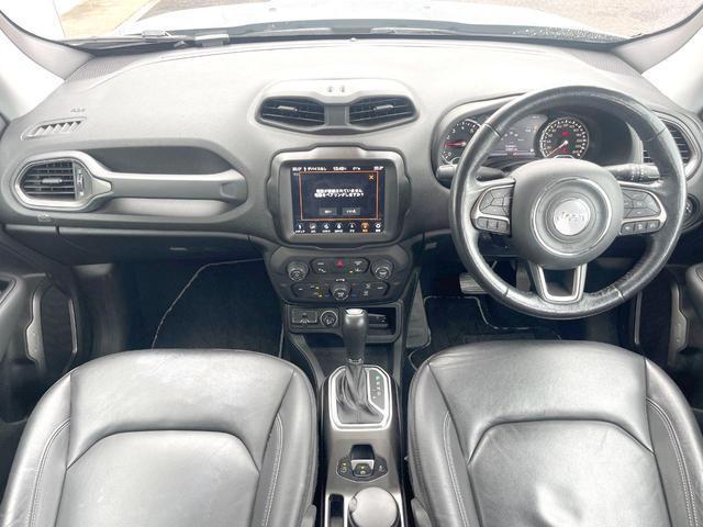 24601924_carP_l_3.jpg