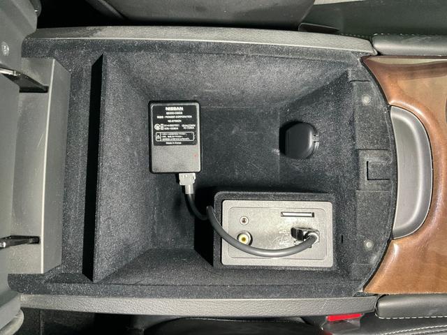 24319587_carP_l_20.jpg