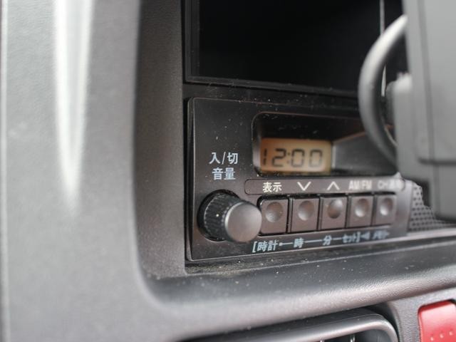 0700067A30260810W00114.jpg