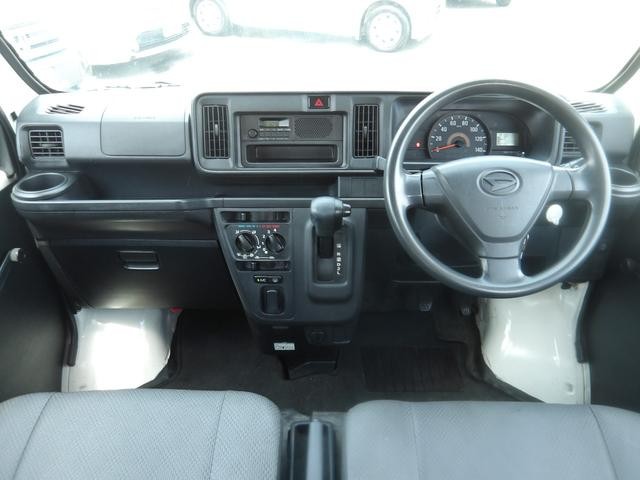 0520536A30260822W00316.jpg