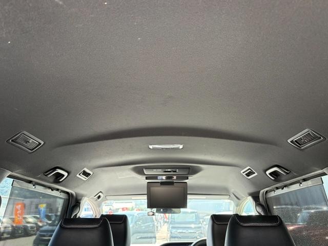 0708271A30260929W00113.jpg