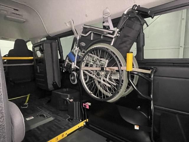26667466_carP_l_5.jpg