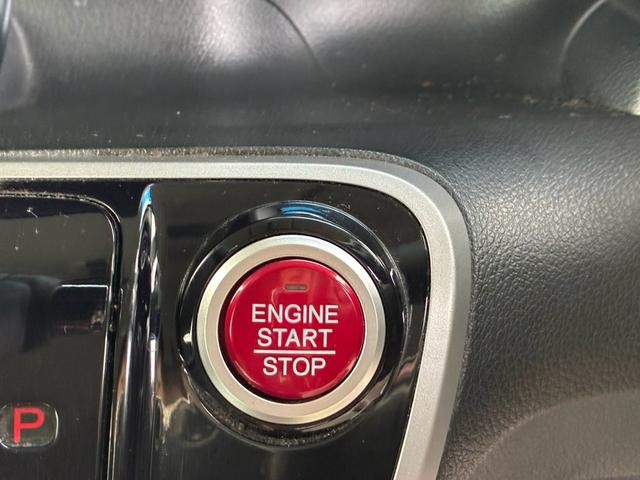 0403511A30261016W00917.jpg