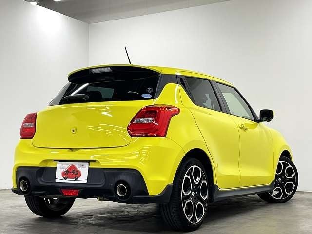 29552933771f124a7c3927b524014d41.jpg