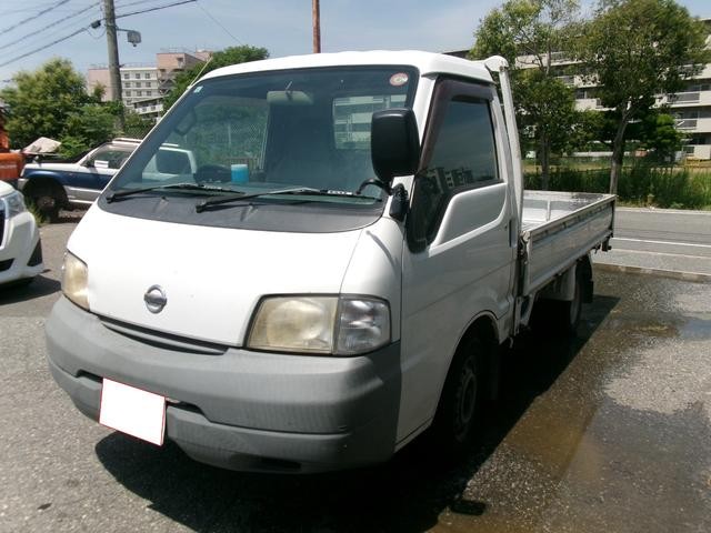 0705372A30260822W00601.jpg