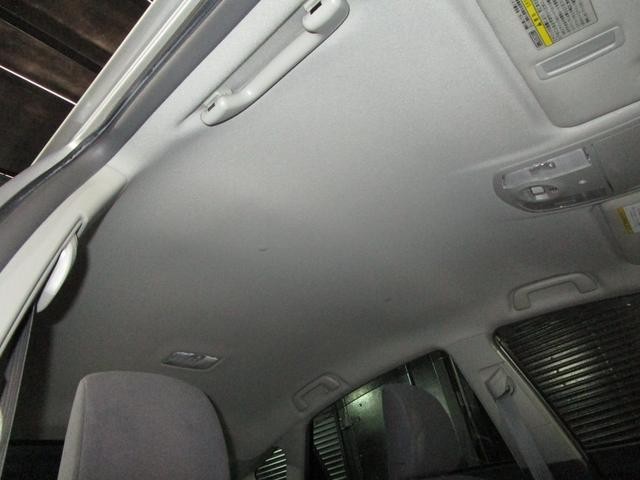 0803407A30261005W00217.jpg