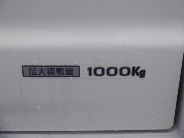0709200A30260903W00110.jpg