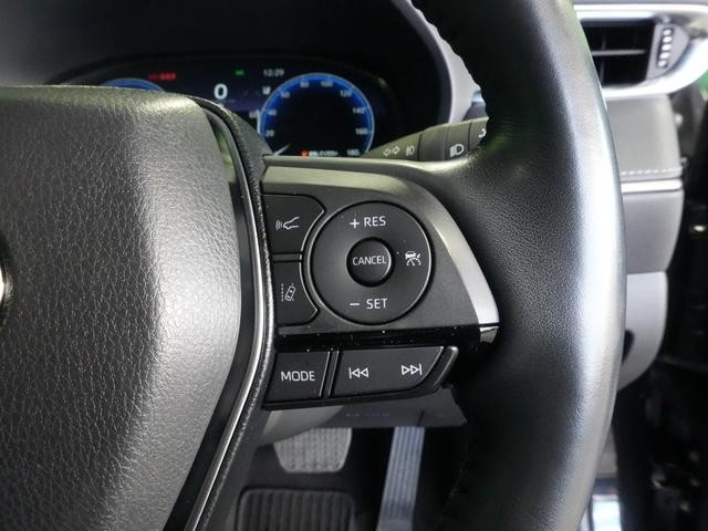 0505197A30261022W00415.jpg