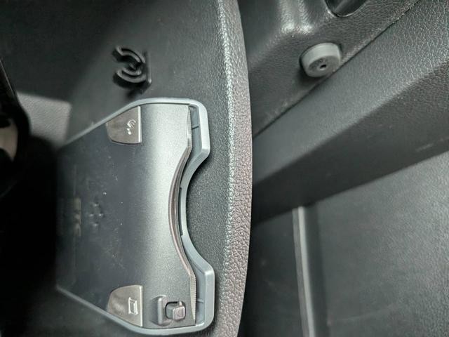 0541751A30260914W02205.jpg