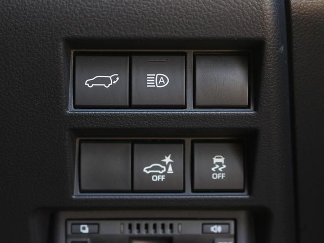 0300150A30261022W00118.jpg