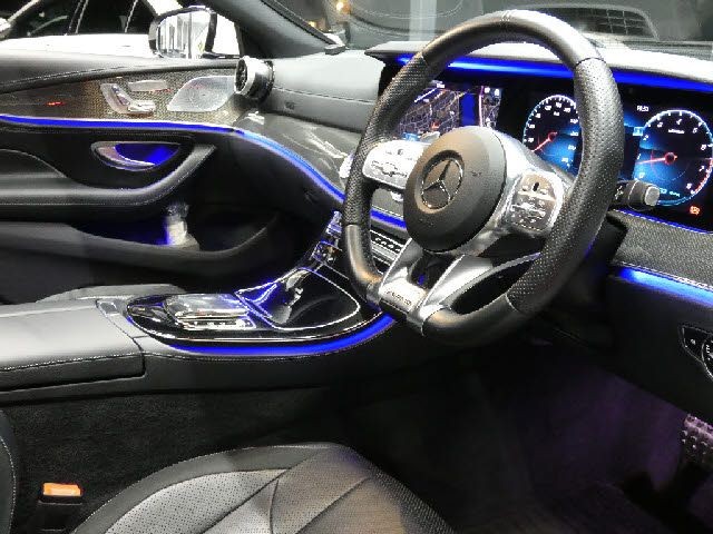 91373e87305d79047d5fd9e4a961f99f.jpg