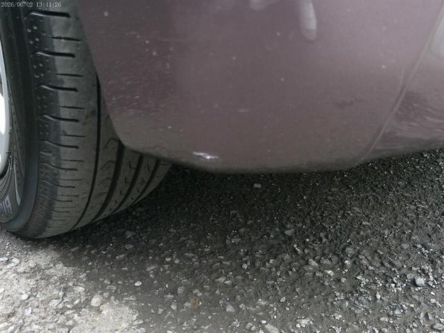 0561004A30260530W00215.jpg