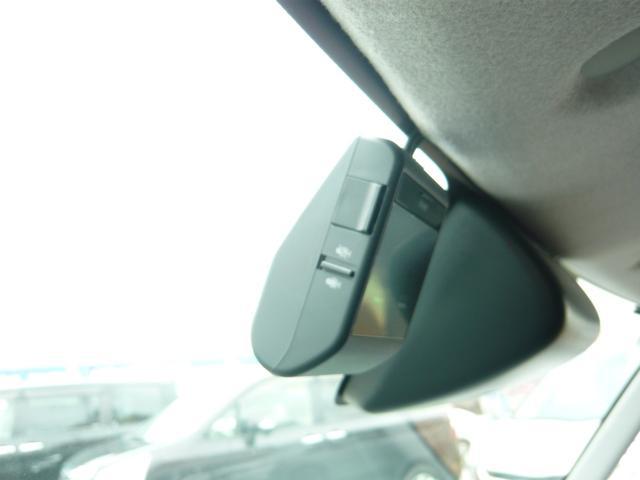 0500692A30260628W00411.jpg