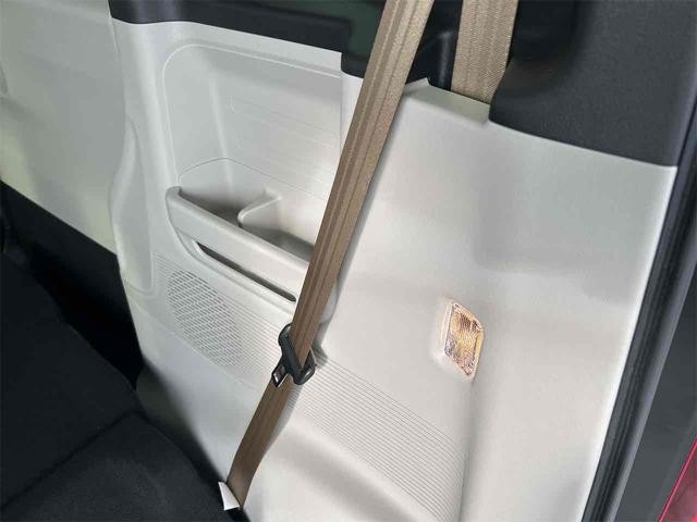 0302564A30260904W00317.jpg