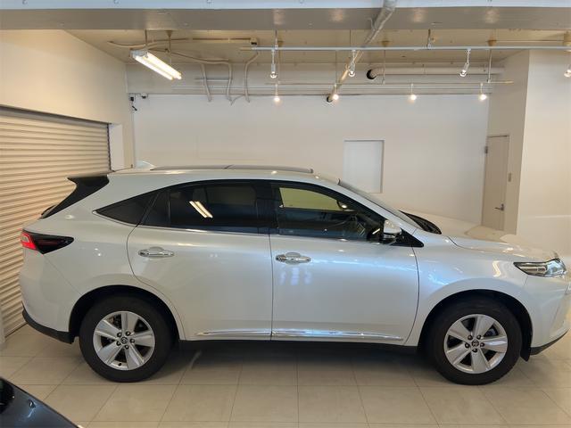 9570924A30260513W00102.jpg
