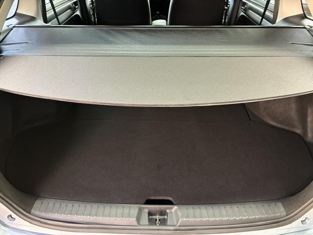 0560069A20260730W01112.jpg
