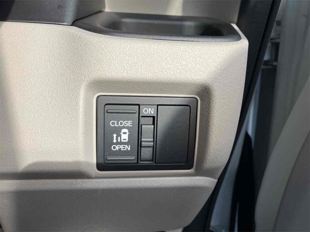 0207701A30261012W01014.jpg