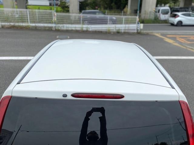 0401925A30260906W00207.jpg