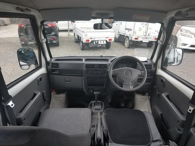 0703775A30260929W00209.jpg