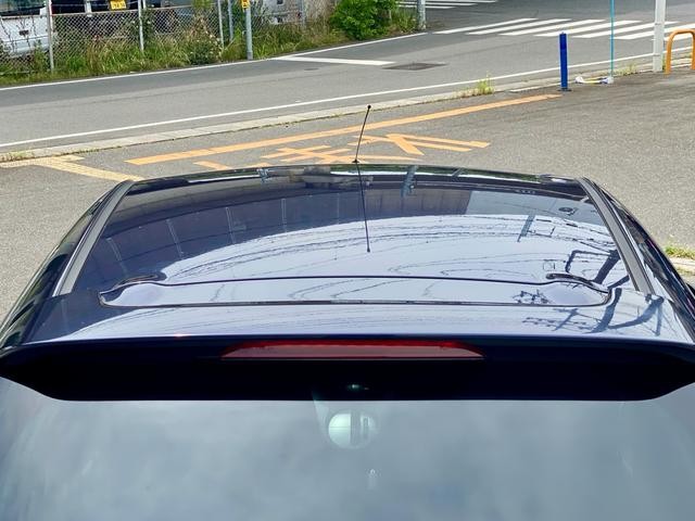 0401925A30260802W00109.jpg