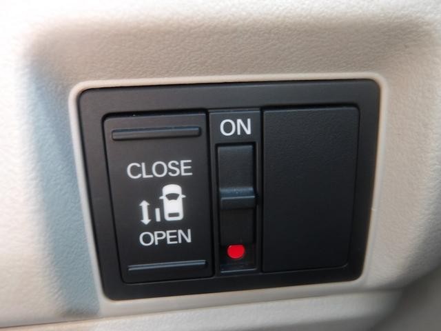 0704903A30260815W00511.jpg