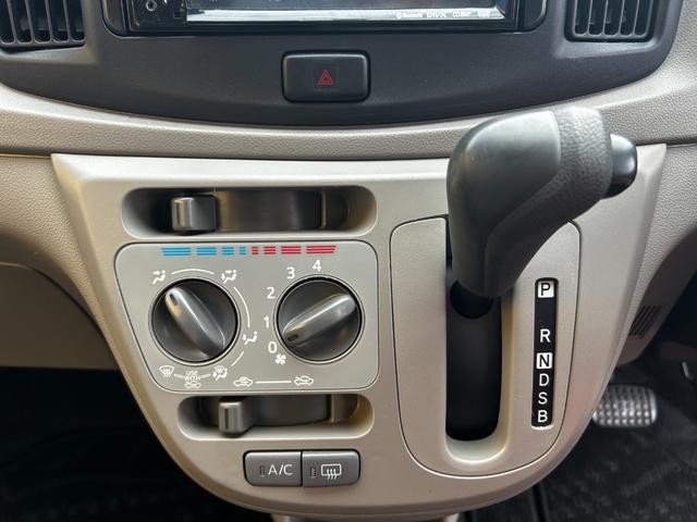 0500312A30260918W00319.jpg