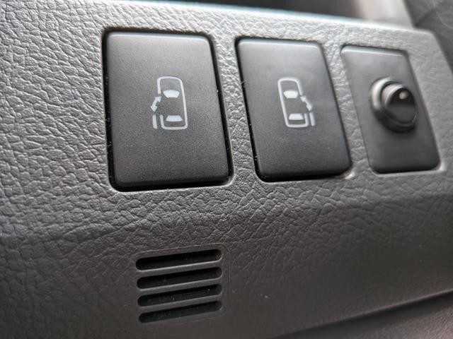 0541751A30260916W00410.jpg