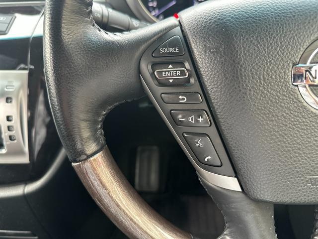 0501561A30260529W00111.jpg