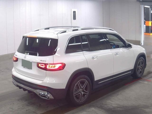 26716379_carP_l_13.jpg