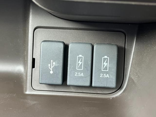 0541751A30260916W01205.jpg