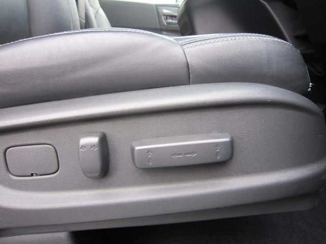 0502256A30260913W00118.jpg
