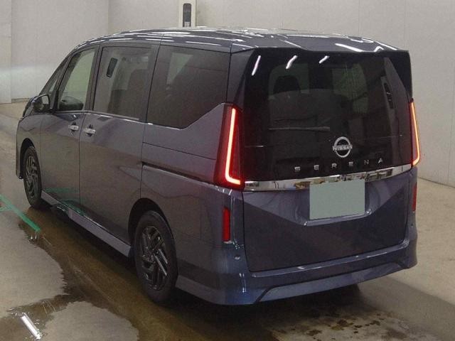 26645762_carP_l_3.jpg